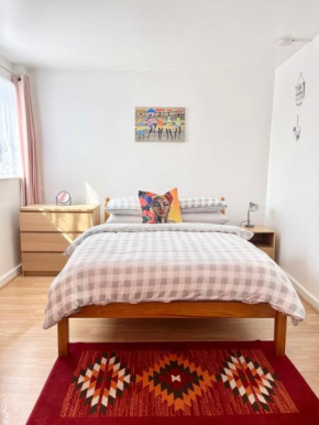 12 Penn Gardens- Apart 2